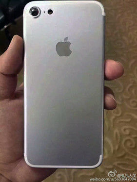 iphone7银色后壳曝光或未配备双镜头
